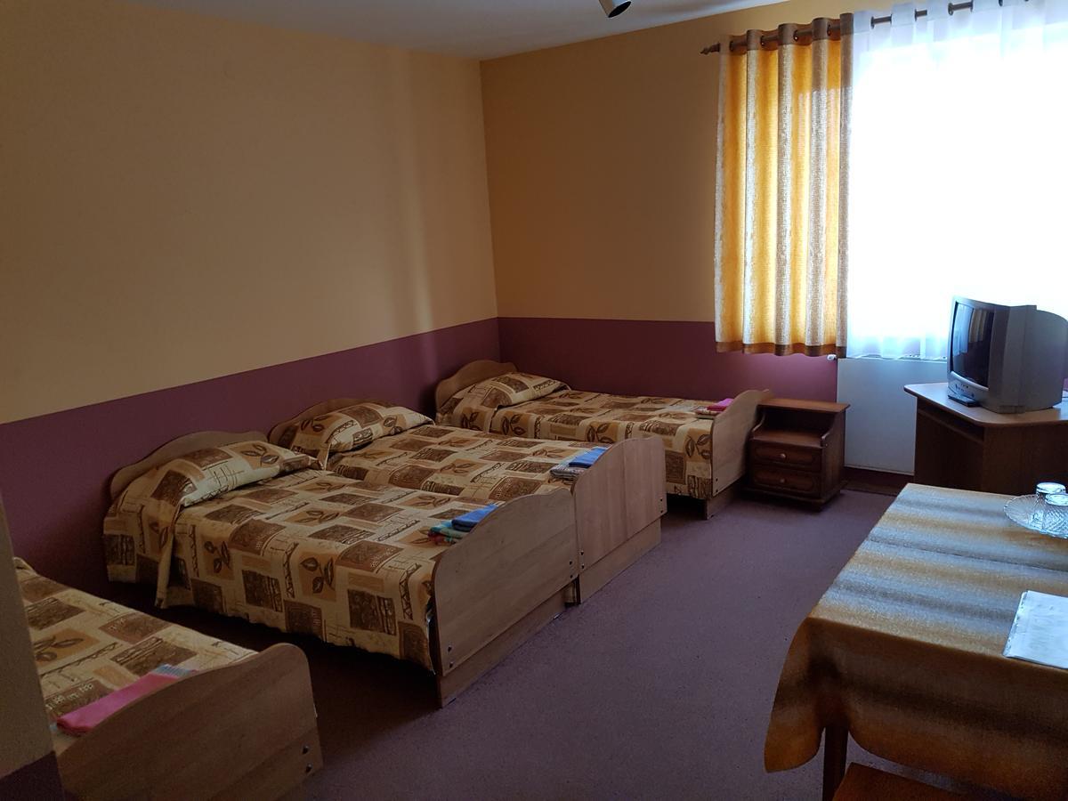 Hotel Suvorov Kobrin Exterior foto